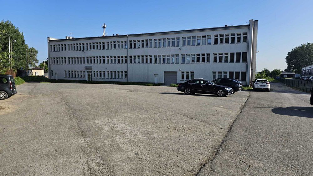 Biura, biurowiec, hotel, pokoje, hotel robotniczy, parking, Sandomierz