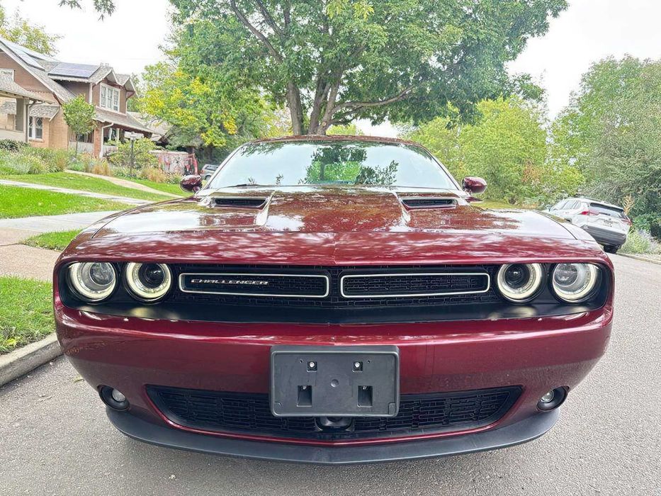 Dodge Challenger GT      2017