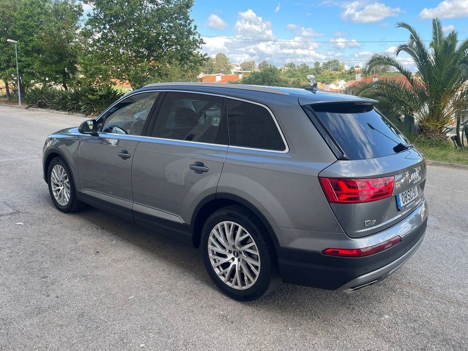 Audi Q7 3.0 TDI V6 272 CV