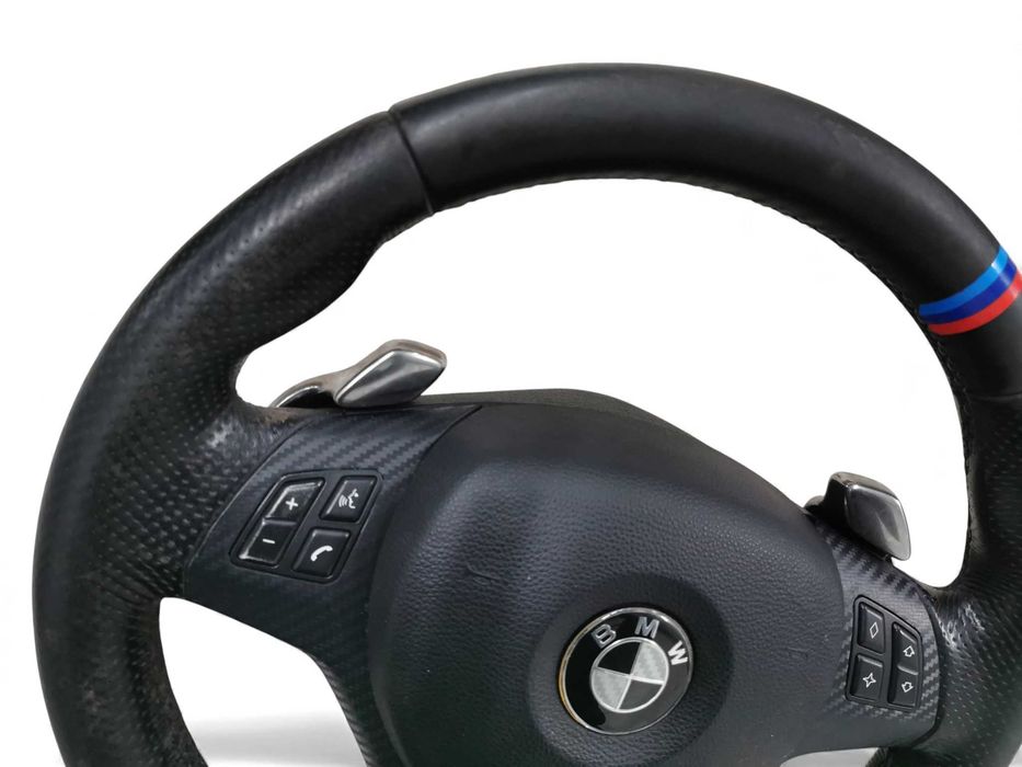Kierownica mpakiet lopatki multi bmw e90 e91 e92 e93 e81 e87 e82 e88