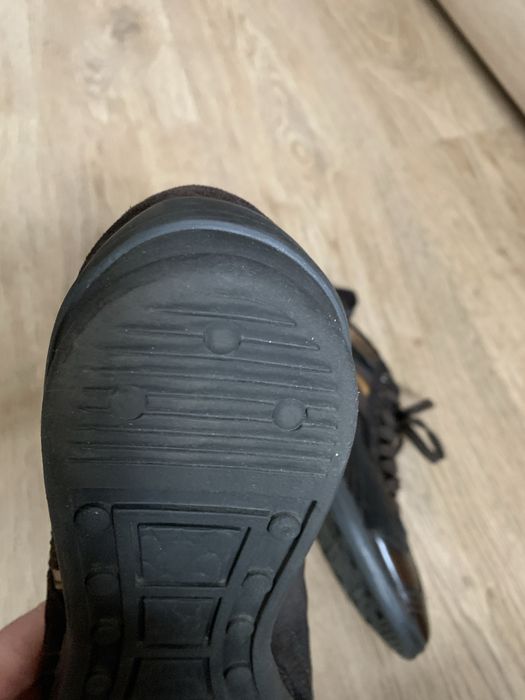 Buty Bata męskie skórzane półsportowe rozmiar 42