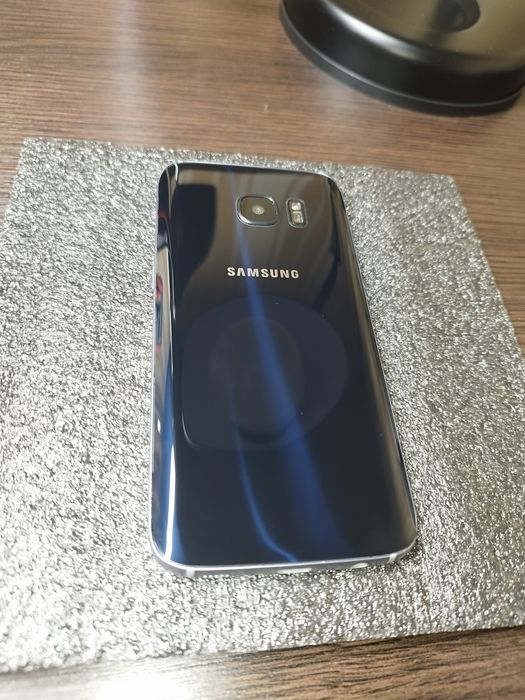 Смартфон Samsung  G930f