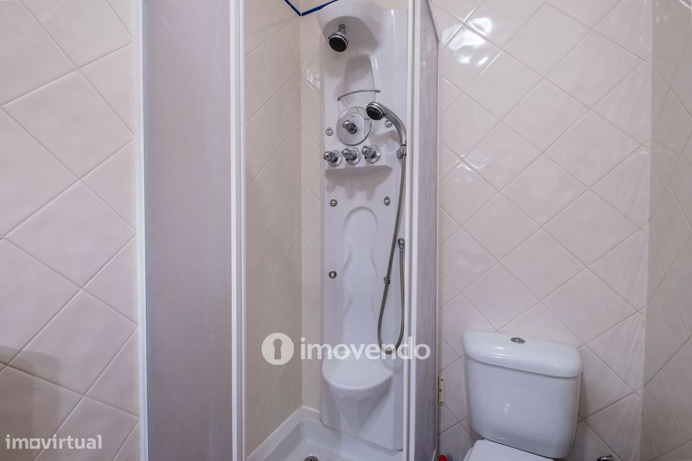 Moradia T3 mobilada e equipada, com garagem e jardim, na Mealhada