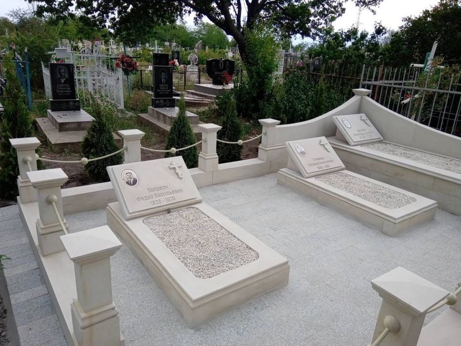 Козацький хрест Виготовлення не стандартних памʼятників з пісковика