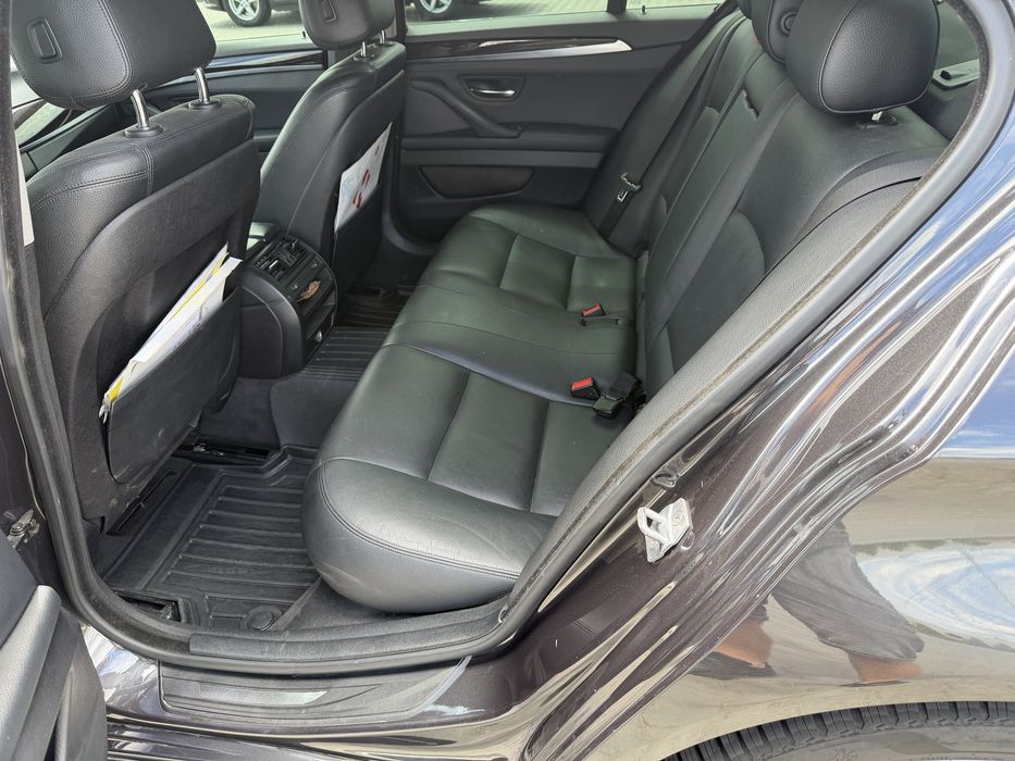 BMW 535i F10 • 2014 рік • 3.0 бензин (306 к.с.)