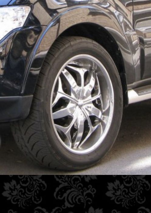 Диски 22” с резиной Nitto NT 420s 285 45 R22