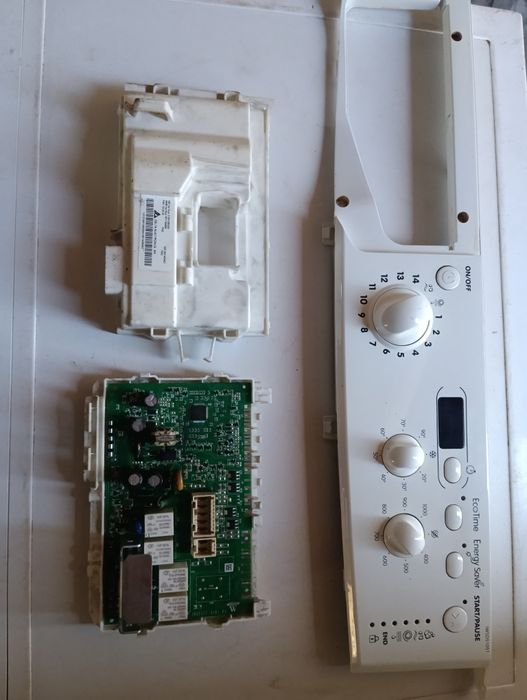 Модуль управління пральної машини indesit iwsd 51051
