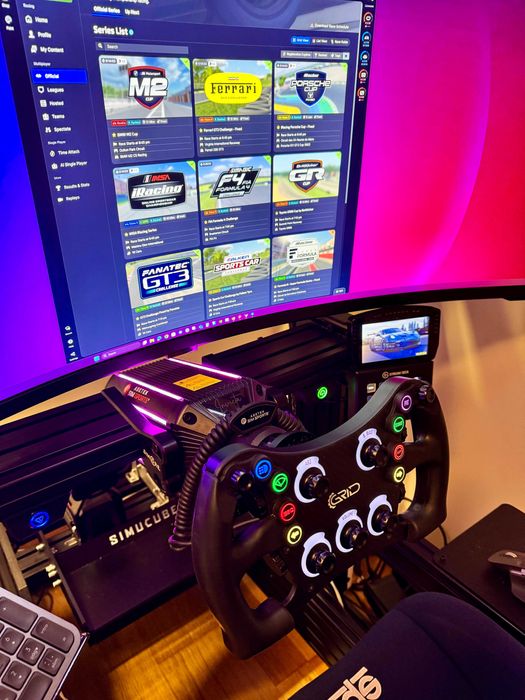 Simracing Asetek Invicta - Base, Button Box e Pedais
