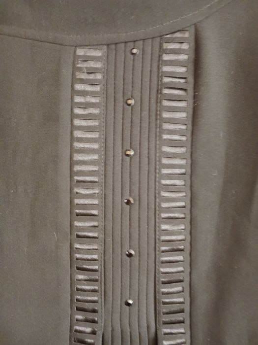 Спідниця жіноча, чорного кольору