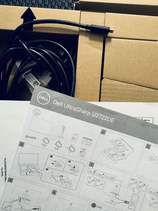 Monitor Dell UltraSharp U2722DE