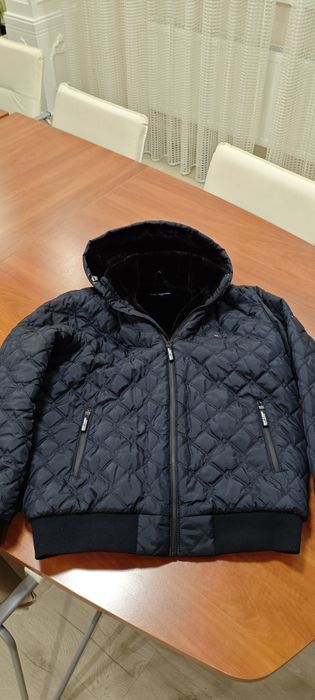 Продам зимнюю куртку Томми Монтана
