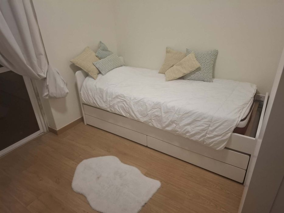 Alugo Quarto Torres Vedras