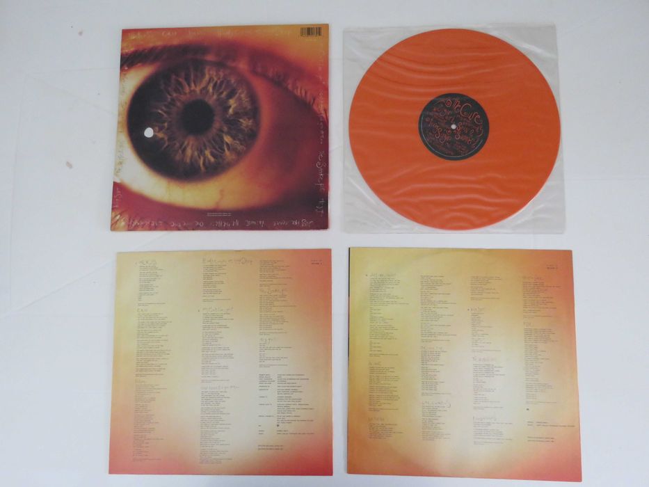 Vinyl: The Cure "Kiss Me Kiss Me Kiss Me", 3 discos (um em cor de laranja - 45")
