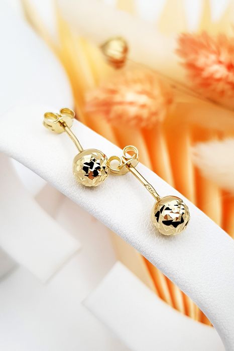 Kolczyki kulki grawerowane