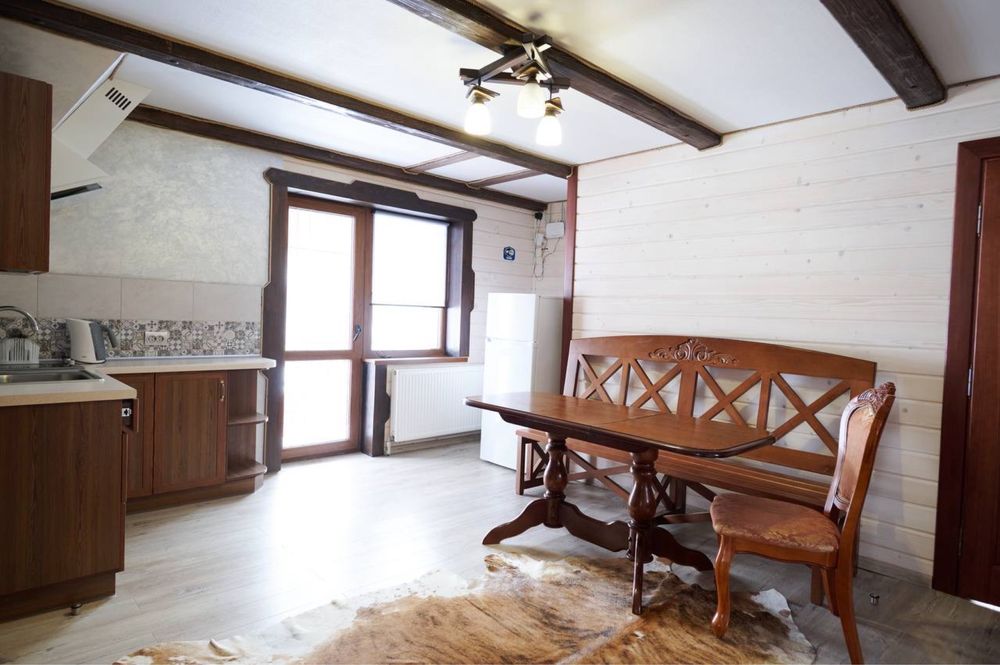 Оренда в Карпатах Котеджів .ВІЛЬНО НА НОВОРІЧНІ.Басейн, чани, сауна.