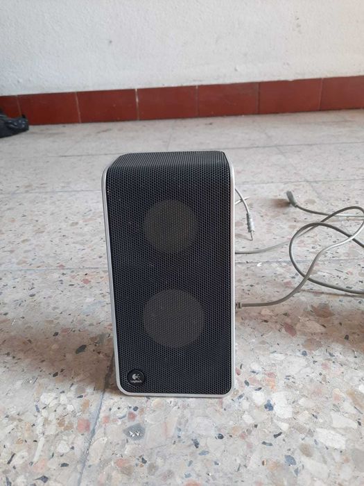 Colunas Logitech compactas – som nítido e portátil64861741303171123