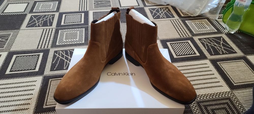 Продам чоловічі челсі Calvin Klein