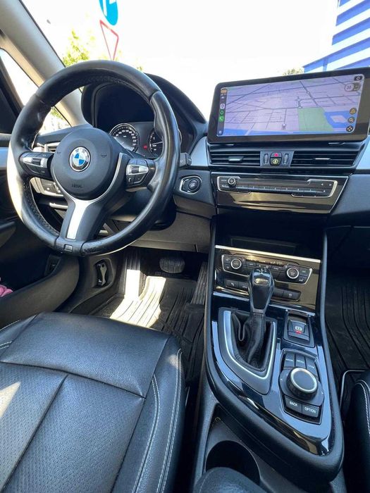BMW 225xe Pack M interior . 2018 . Oportunidade