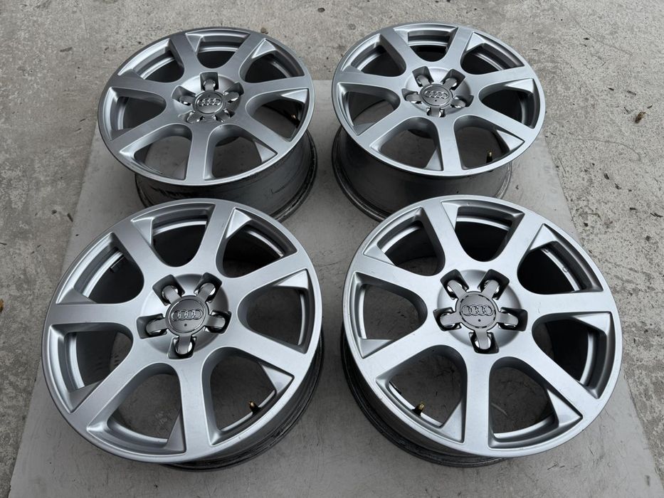 Оригінальні ковані диски Audi 5 112 R17