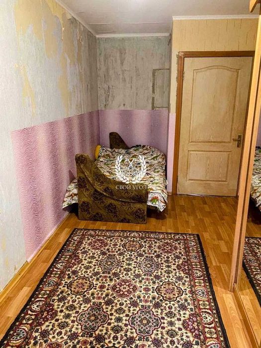 Продам 3- ри кімнатну, Кривий Ріг  (площа В. Великого)