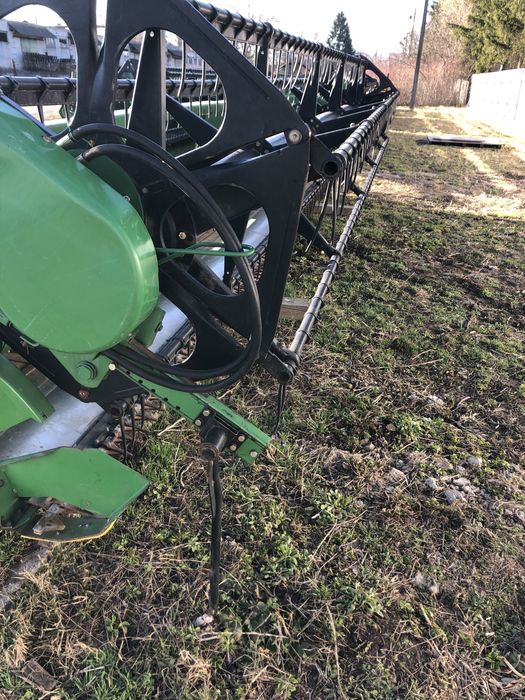 Жниварка John Deere 922  f.