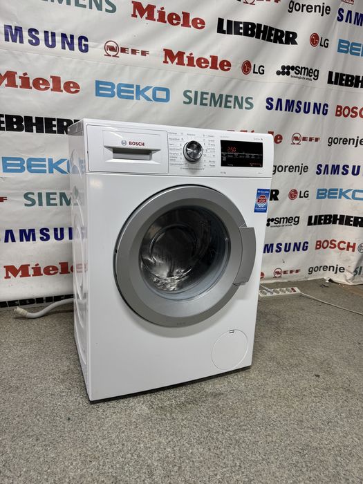 Вузька пральна машина Bosch Serie 6 (стиральная)