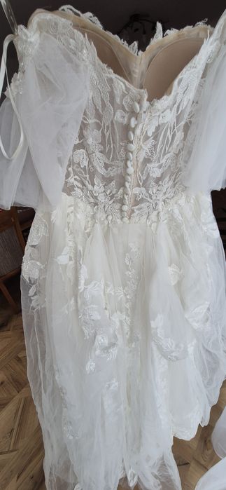 Suknia ślubna 36/38 w literę A