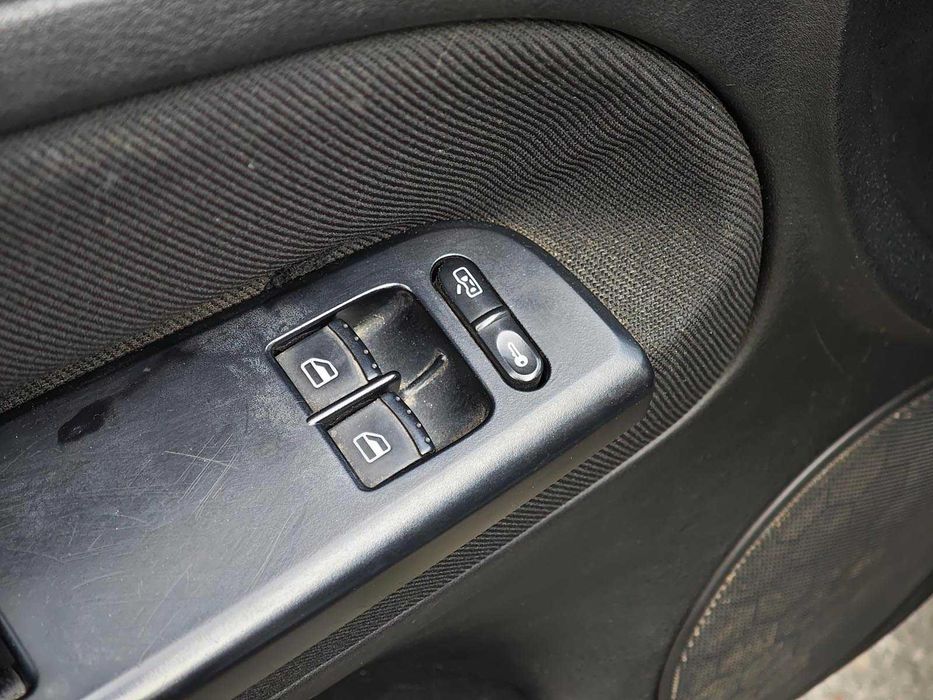 Продам Volkswagen Passat 2000р. #77177