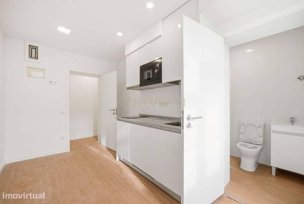 Two Studios for Sale in the Center of Coimbra – A Unique Opportunity!