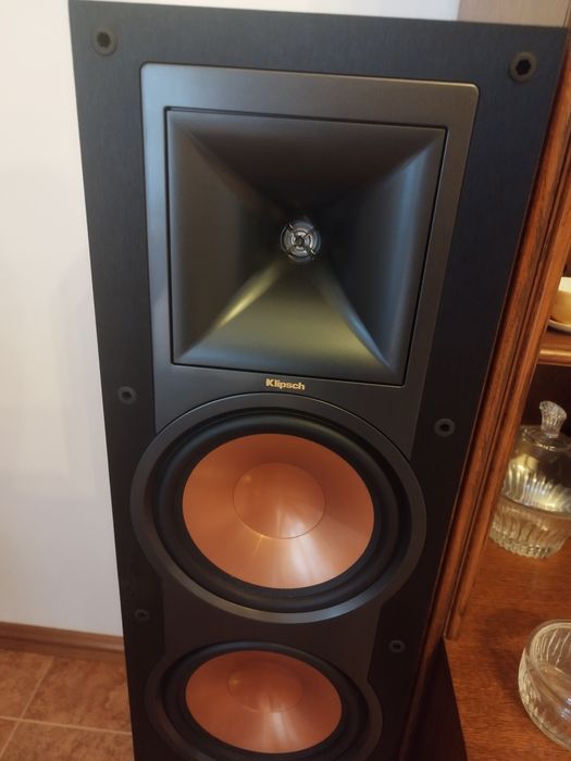 Colunas de som ​Klipsch R-28F Reference (Grelhas Ainda Embaladas) - Como Novas
