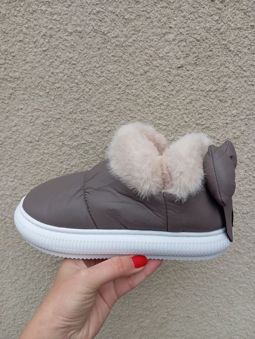 Топові короткі дутики