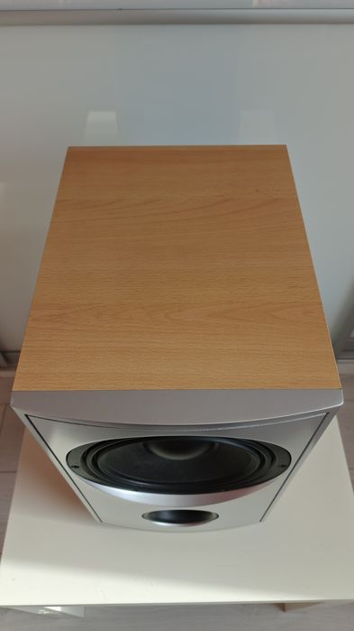 Canton AS 80 SC subwoofer aktywny, moc 100/150 W. Potęga basu.