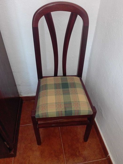 Cama de casal completa (Madeira)