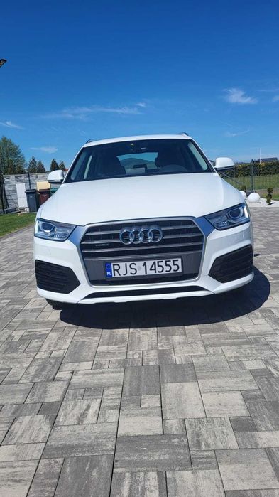 Piękne, białe Audi Q3 quattro automat