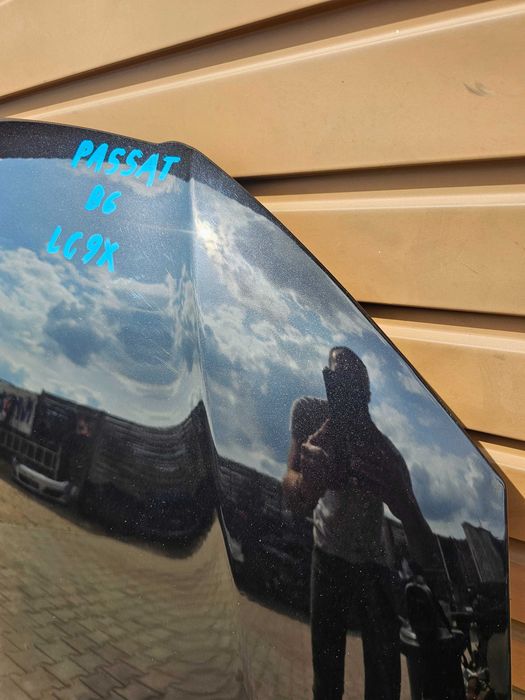 Maska Vw Passat B6 Kod Lakieru LC9X IDEALNA