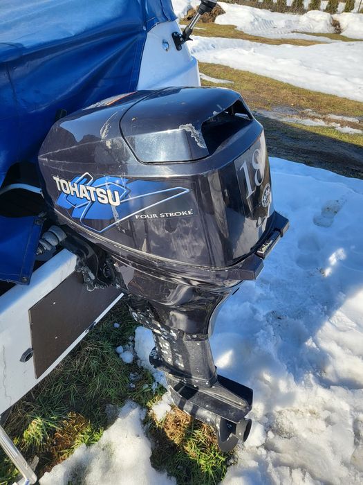 Sprzedam silnik zaburtowy Tohatsu 4t 18km