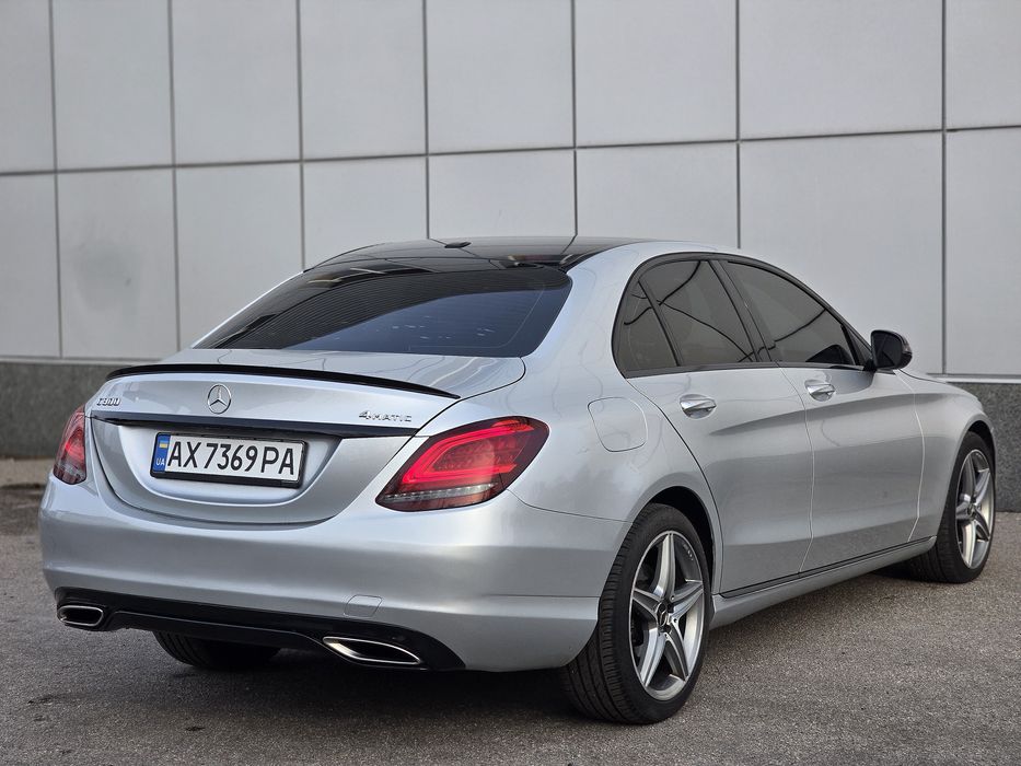 Продам свой Mercedes Benz C300 2л ( ПОЛНЫЙ ПРИВОД )