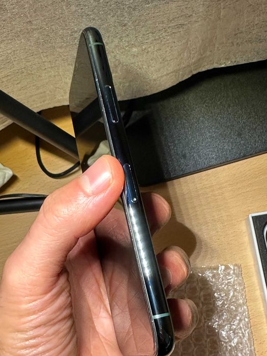 iPhone 11 Pro 256GB Verde | Bateria 100% | Garantia até Mai/2029 + Capa