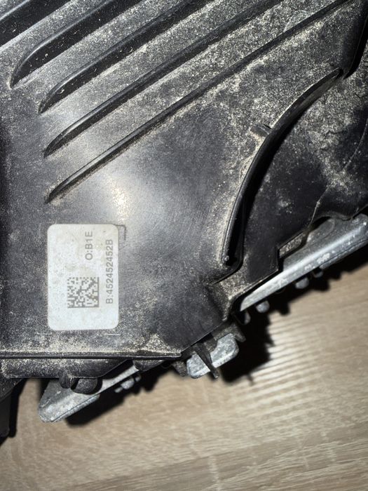 Фара ліва BMW iX (i20) Laser 5A6CEA5-04