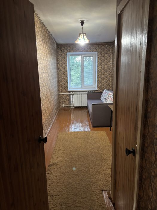 Продам 2-х кімнатну квартиру