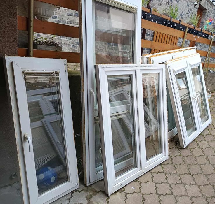 Okno z demontażu białe 140x1160  cm dwuskrzydłowe