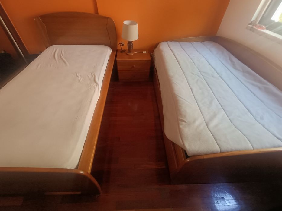 Mobília de Quarto em Cerejeira
