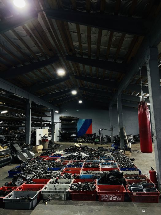 Авторозборка BMW Е39 Е46 Е60 E90 Е61 Бмв Разборка Шрот Седан Універсал