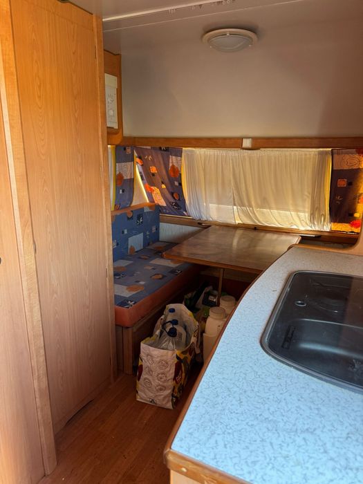 Vendo a caravana Pluma 450