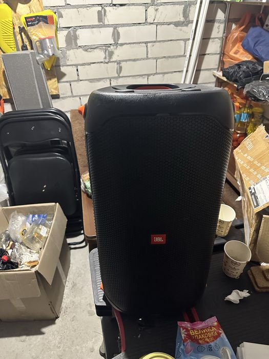 Продається акустична система JBL PartyBox 110