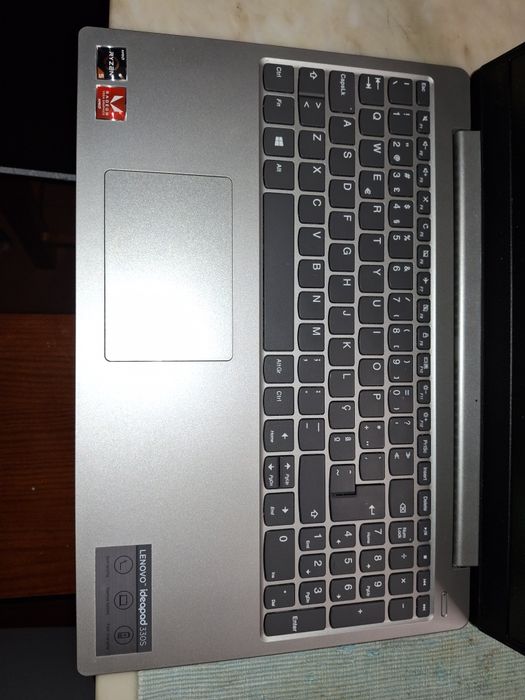 Lenovo 330s-15ARR avaria