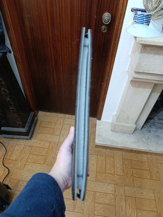 Capa de Tablet 10' até 12'