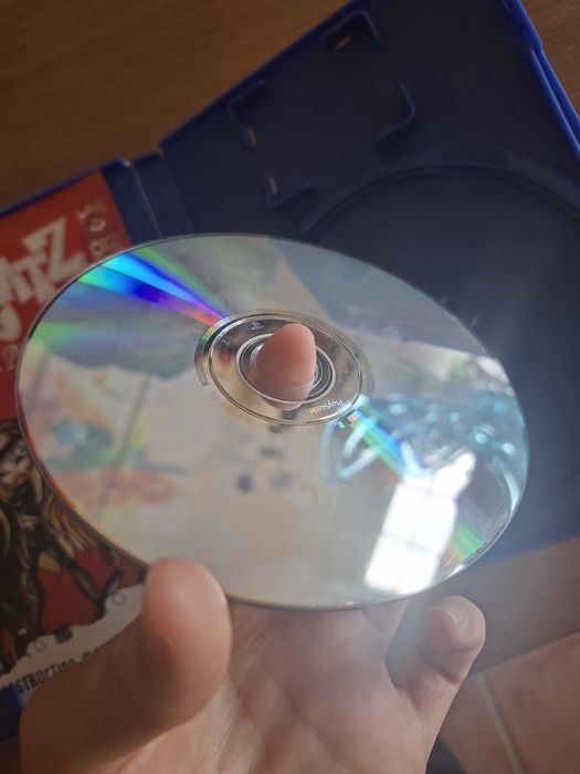 Bratz: Rock Angelz – PlayStation 2 (Completo)