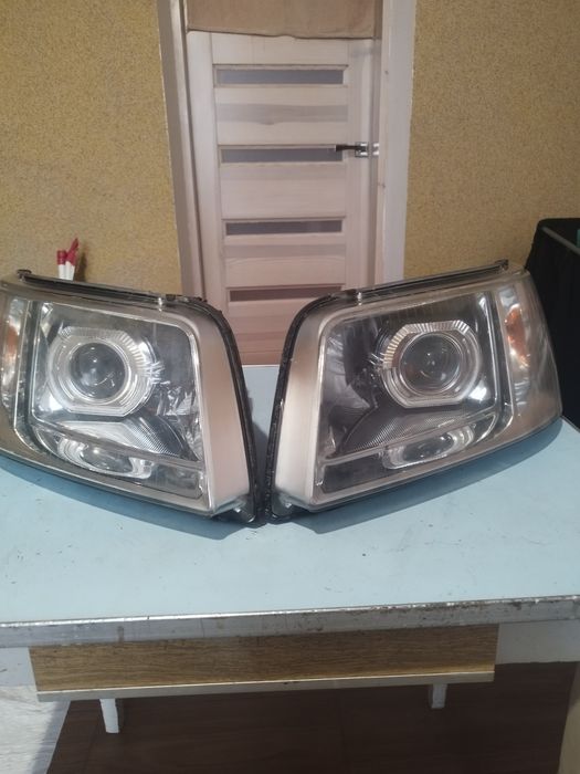 Лінзовані фари Т5 Multivan Caravelle VW T5
