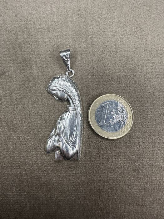 Medalha de Santa em prata